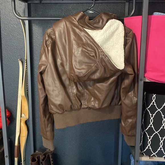 New look pleather jacket size large with fleece inside hood - Picture 2 of 3